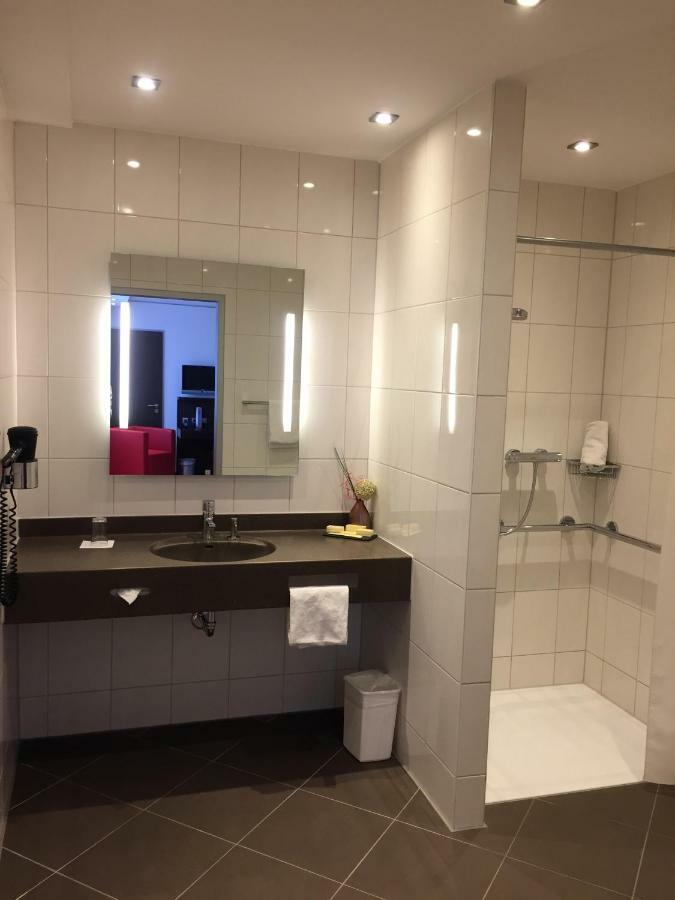 Feringapark Hotel 4*